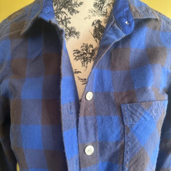 2/$20 American Eagle PL Plaid Shirt - Picture 2 of 6